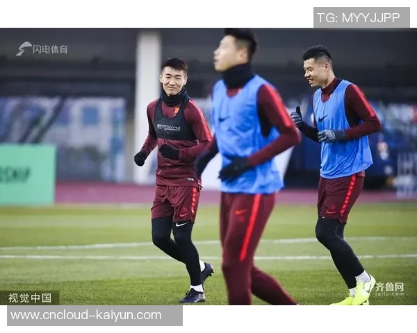 东亚杯激战在即日本男足对决韩国队期待精彩对抗